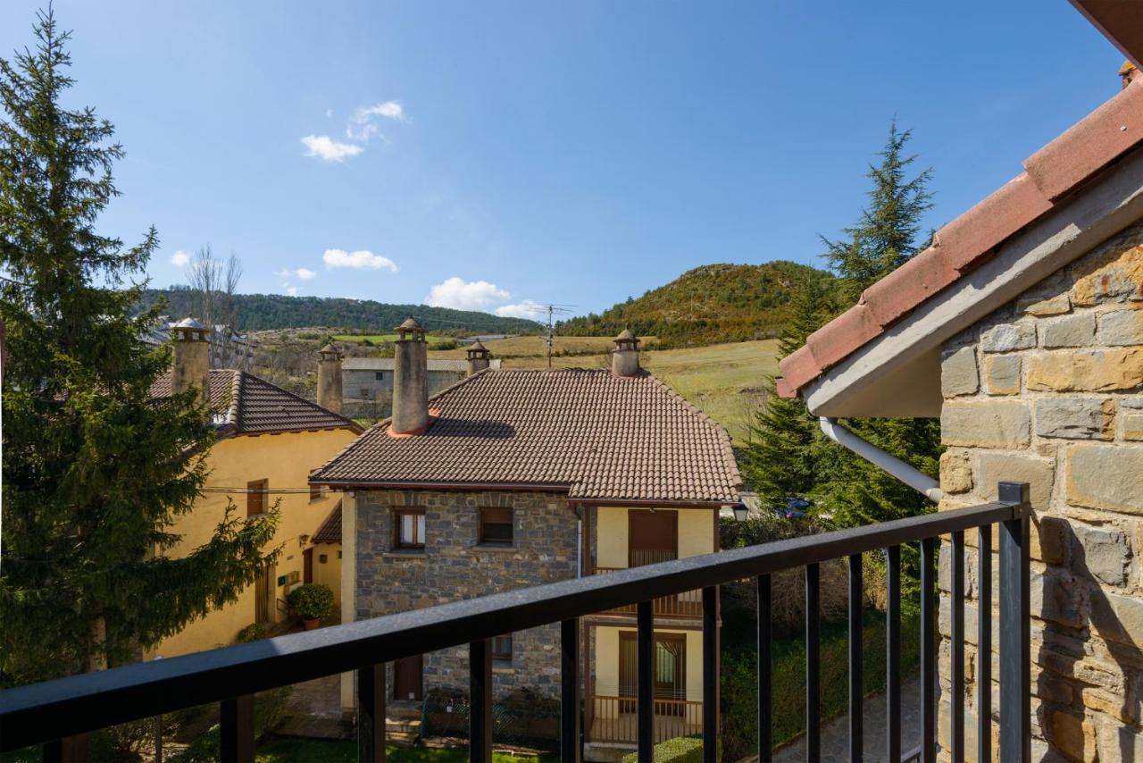 Casa Con Jardin En Hecho别墅 外观 照片